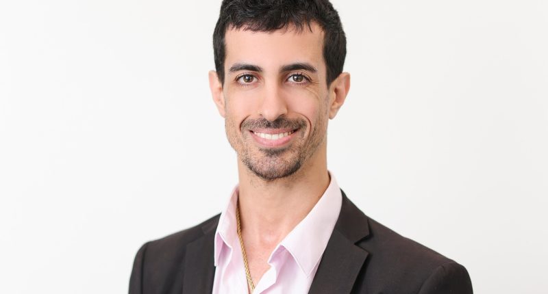 How to invest in tokenized gold safely? - Short Url Media